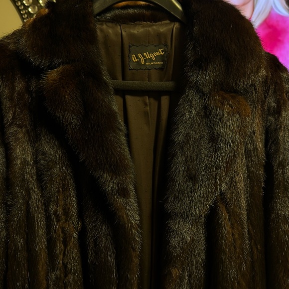 Mahogany 100% Authentic Mink Coat - Picture 1 of 11